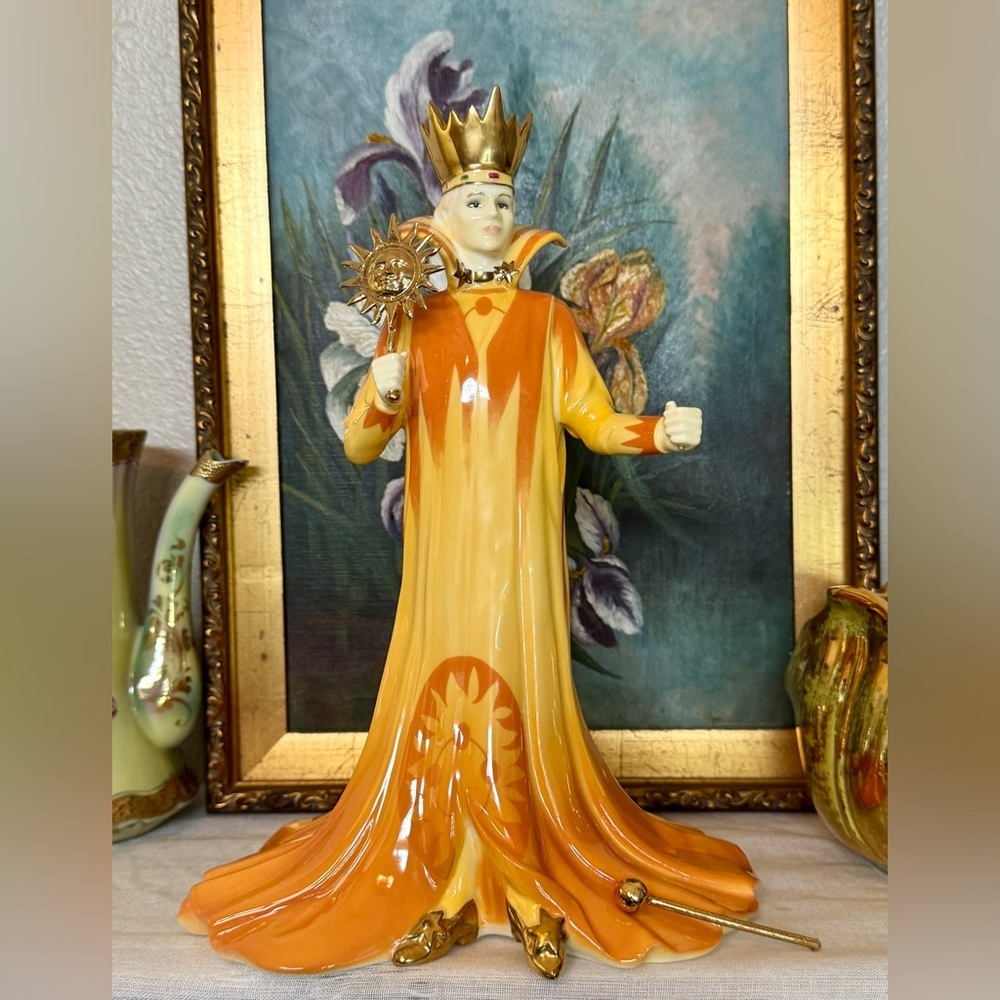 Wedgwood Galaxy Collection Sun King Figurine